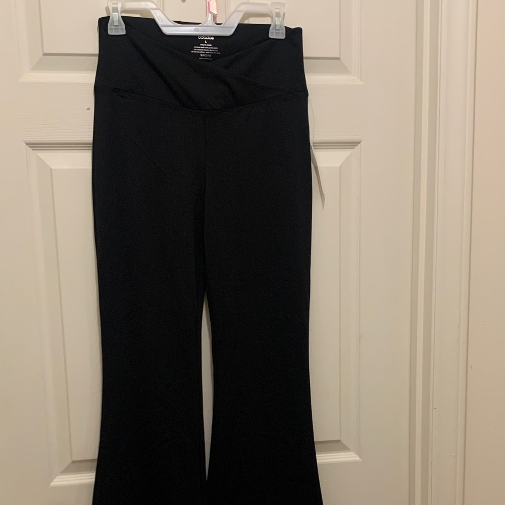 Ododos Black Flare Yoga Pants